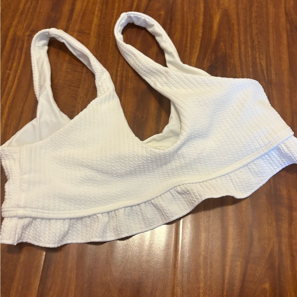 White Textured Ruffle Bikini Top - Picture 2 of 2
